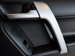 Toyota Land Cruiser Prado 2.8GD VX-L - Image 24