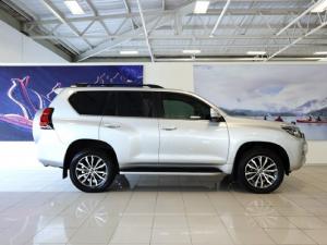 Toyota Land Cruiser Prado 2.8GD VX-L - Image 9
