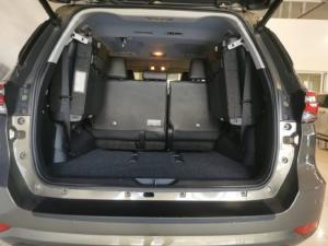 Toyota Fortuner 2.8GD-6 4x4 VX - Image 8