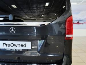 Mercedes-Benz V-Class V300d Avantgarde AMG Line - Image 19