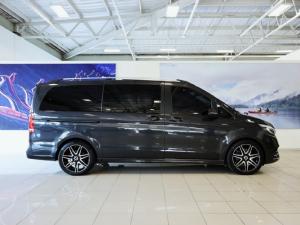 Mercedes-Benz V-Class V300d Avantgarde AMG Line - Image 7