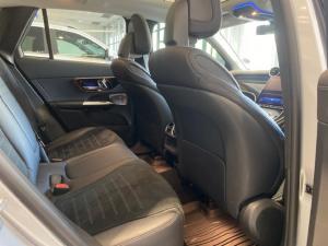 Mercedes-Benz GLC GLC220d 4Matic Avantgarde - Image 12
