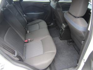 Toyota Starlet 1.5 Xi - Image 8