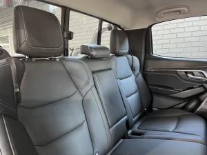 Isuzu D-Max 3.0TD double cab LSE - Image 8