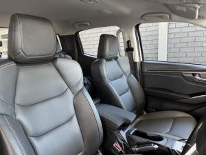 Isuzu D-Max 3.0TD double cab LSE - Image 9