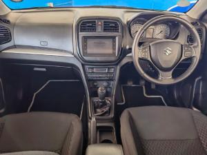 Suzuki Vitara Brezza 1.5 GLX - Image 5