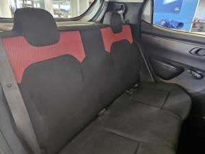 Renault Kwid 1.0 Expression - Image 11