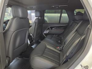 Land Rover Range Rover D350 HSE - Image 7