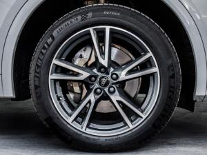 Audi Q5 Sportback 40TDI quattro Advanced - Image 4