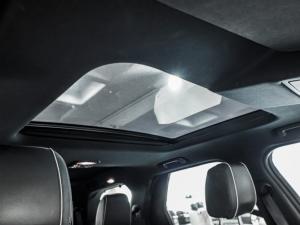 Land Rover Discovery HSE Si6 - Image 19