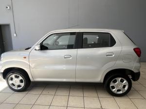 Suzuki S-Presso 1.0 GL manual - Image 2