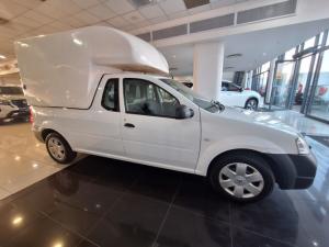 Nissan NP200 1.6i safety pack (aircon) - Image 2