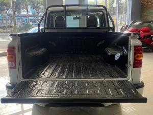 Mahindra Pik Up 2.2CRDe single cab S4 (aircon) - Image 11