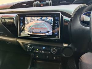 Toyota Hilux 2.8GD-6 double cab Raider auto - Image 11