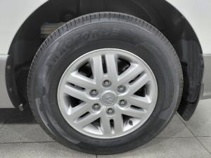 Hyundai H-1 2.4 bus GLS - Image 16