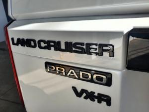 Toyota Land Cruiser Prado 2.8GD VX-R - Image 23