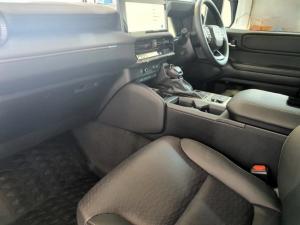 Toyota Land Cruiser Prado 2.8GD VX-R - Image 9