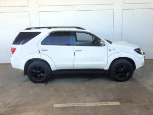 Toyota Fortuner 3.0D-4D - Image 3