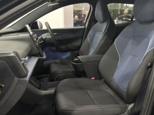 Volvo EX30 Plus Twin Motor Performance - Image 6