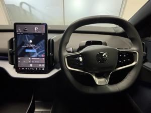 Volvo EX30 Plus Twin Motor Performance - Image 9