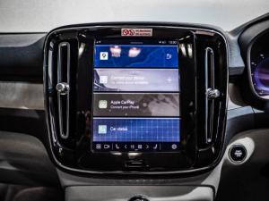 Volvo XC40 B3 Essential - Image 15