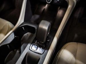 Volvo XC40 B3 Essential - Image 16