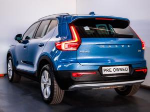 Volvo XC40 B3 Essential - Image 3