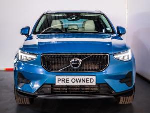 Volvo XC40 B3 Essential - Image 8