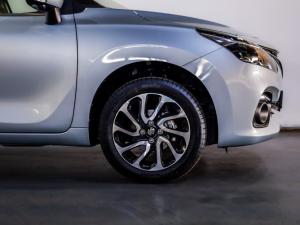 Suzuki Baleno 1.5 GLX manual - Image 4
