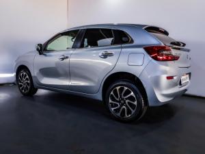 Suzuki Baleno 1.5 GLX manual - Image 8