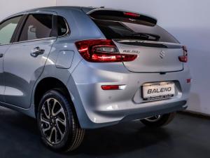 Suzuki Baleno 1.5 GLX manual - Image 9