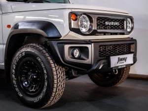 Suzuki Jimny 1.5 GLX AllGrip 5-door manual - Image 11