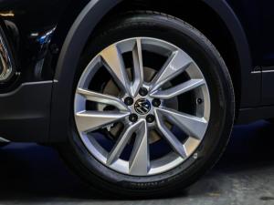 Volkswagen T-Cross 1.0TSI Life - Image 2
