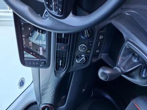 Hyundai Grand i10 1.0 Premium hatch - Image 12