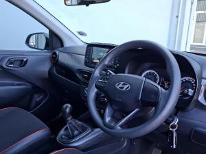 Hyundai Grand i10 1.0 Premium hatch - Image 7