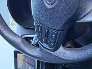 Hyundai Venue 1.0T Motion - Image 15