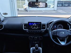Hyundai Venue 1.0T Motion - Image 9