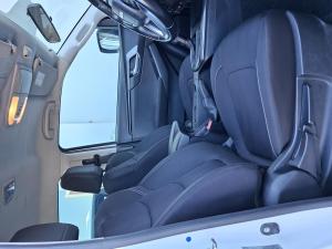 Isuzu D-Max 1.9TD double cab LS 4x4 auto - Image 11