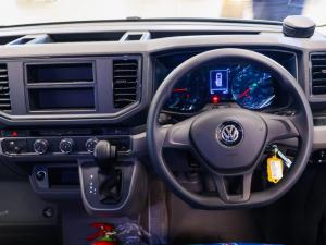 Volkswagen Crafter 35 2.0TDi MWB 103KW automaticP/V - Image 9