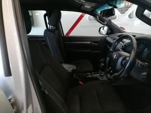 Toyota Hilux 2.8GD-6 double cab Legend auto - Image 13