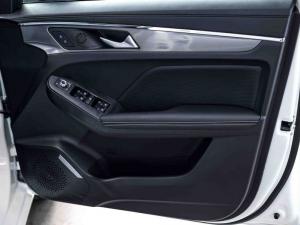 Haval Jolion 1.5 HEV Super Luxury - Image 17