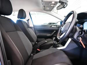 Volkswagen Polo hatch 1.0TSI Life manual - Image 11