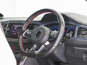 Volkswagen T-Roc 2.0TSI 140kW 4Motion R-Line - Image 15