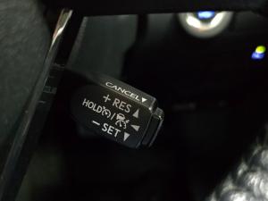 Toyota Hilux 2.8GD-6 double cab 4x4 Legend RS auto (de-spec 21) - Image 22