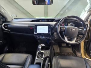 Toyota Hilux 2.8GD-6 double cab Raider auto - Image 10
