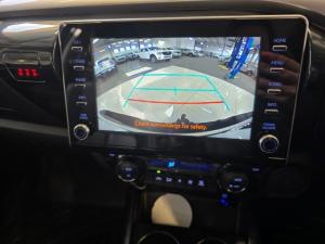 Toyota Hilux 2.8GD-6 double cab Raider auto - Image 12
