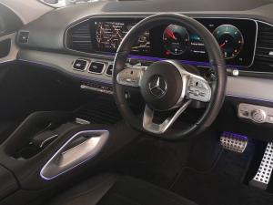 Mercedes-Benz GLE GLE300d 4Matic - Image 8