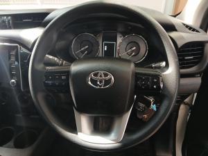 Toyota Hilux 2.4GD-6 Xtra cab Raider auto - Image 8