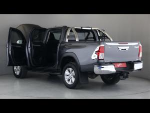 Toyota Hilux 2.8GD-6 double cab 4x4 Raider auto - Image 10