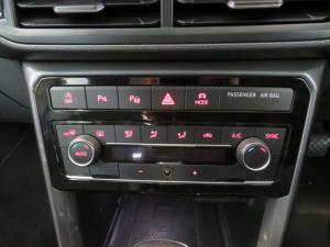 Volkswagen T-CROSS 1.5 TSI R-LINE DSG - Image 15